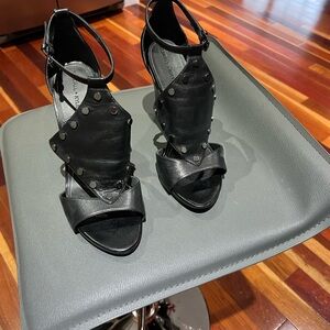 Kendall & Kylie sandals